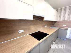 2-к квартира, вторичка, 56м2, 8/10 этаж