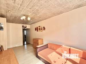 2-к квартира, вторичка, 62м2, 6/17 этаж