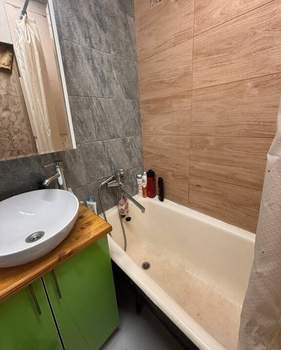 2-к квартира, вторичка, 49м2, 3/5 этаж