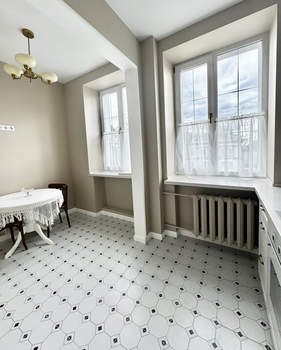 2-к квартира, вторичка, 60м2, 5/5 этаж
