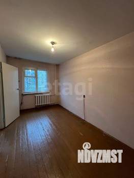 3-к квартира, вторичка, 57м2, 1/5 этаж