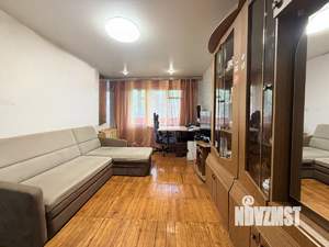2-к квартира, вторичка, 46м2, 1/5 этаж