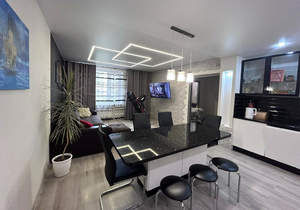 3-к квартира, вторичка, 106м2, 2/4 этаж