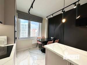 2-к квартира, вторичка, 70м2, 10/17 этаж