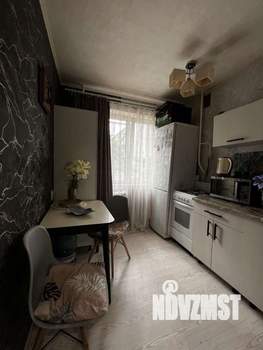 2-к квартира, вторичка, 45м2, 1/5 этаж