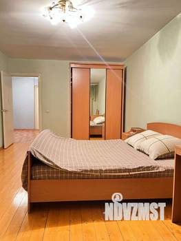 2-к квартира, вторичка, 66м2, 1/5 этаж