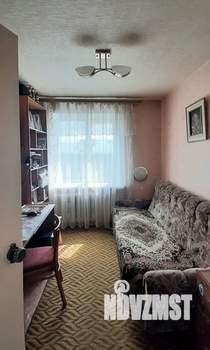 4-к квартира, вторичка, 61м2, 5/5 этаж