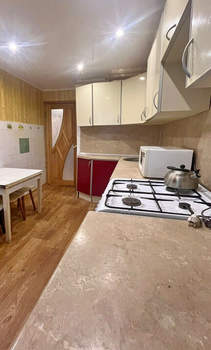 2-к квартира, вторичка, 52м2, 1/2 этаж