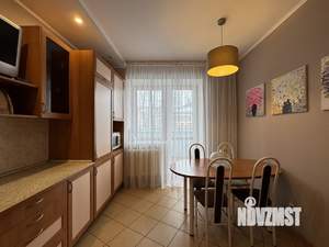 3-к квартира, вторичка, 100м2, 2/9 этаж