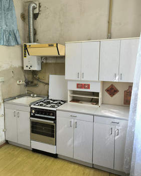 2-к квартира, вторичка, 71м2, 1/4 этаж