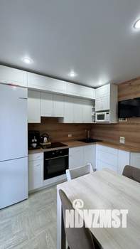 2-к квартира, вторичка, 42м2, 3/5 этаж