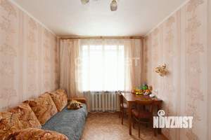 3-к квартира, вторичка, 61м2, 1/5 этаж