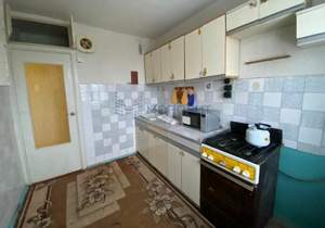 3-к квартира, вторичка, 63м2, 9/9 этаж