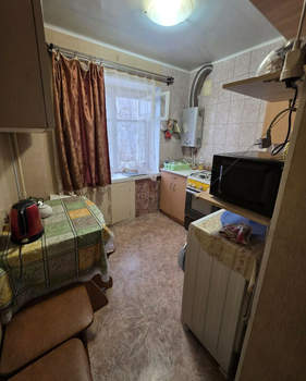 4-к квартира, вторичка, 62м2, 4/5 этаж