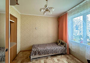 3-к квартира, вторичка, 64м2, 8/9 этаж