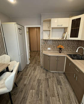 2-к квартира, вторичка, 50м2, 4/10 этаж