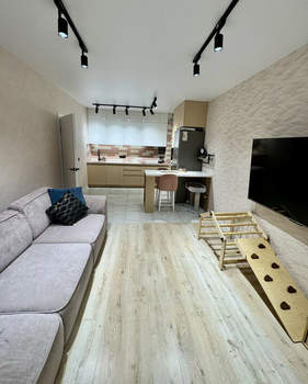 2-к квартира, вторичка, 43м2, 10/17 этаж