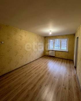 3-к квартира, вторичка, 57м2, 1/5 этаж