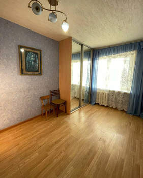 4-к квартира, вторичка, 73м2, 3/10 этаж