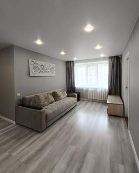 4-к квартира, вторичка, 61м2, 5/5 этаж