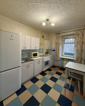 3-к квартира, вторичка, 60м2, 4/5 этаж