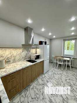 1-к квартира, вторичка, 42м2, 4/10 этаж