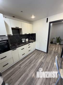 2-к квартира, вторичка, 54м2, 1/5 этаж