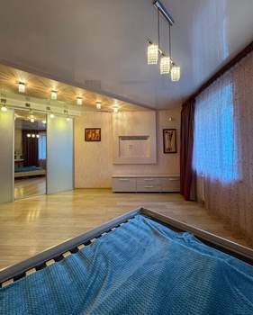 3-к квартира, вторичка, 100м2, 2/7 этаж