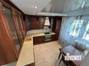 2-к квартира, вторичка, 54м2, 8/15 этаж