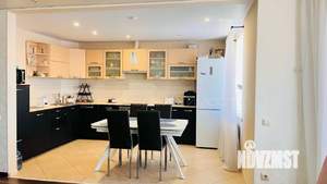 3-к квартира, вторичка, 85м2, 9/10 этаж