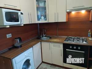 3-к квартира, вторичка, 58м2, 1/9 этаж