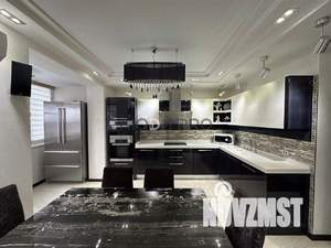 3-к квартира, вторичка, 105м2, 2/3 этаж