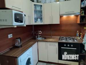 3-к квартира, вторичка, 58м2, 1/9 этаж