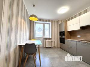 2-к квартира, вторичка, 56м2, 8/10 этаж