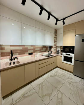 2-к квартира, вторичка, 43м2, 10/17 этаж