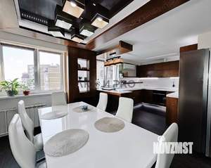 4-к квартира, вторичка, 184м2, 13/15 этаж