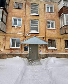 2-к квартира, вторичка, 44м2, 1/3 этаж