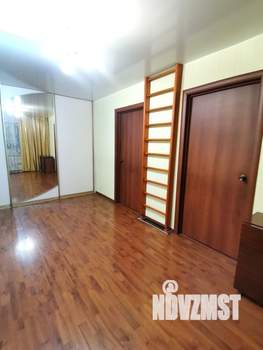 4-к квартира, вторичка, 61м2, 4/5 этаж