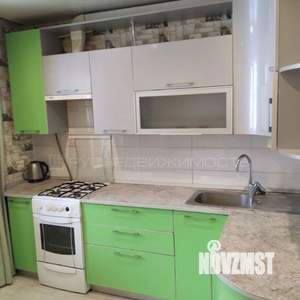 2-к квартира, вторичка, 52м2, 1/5 этаж