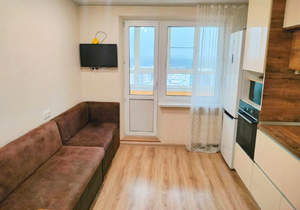 3-к квартира, вторичка, 85м2, 11/18 этаж