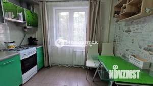 2-к квартира, вторичка, 56м2, 1/9 этаж