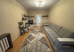 2-к квартира, вторичка, 60м2, 1/5 этаж