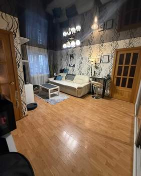 2-к квартира, вторичка, 43м2, 1/5 этаж