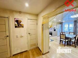 4-к квартира, вторичка, 74м2, 9/9 этаж