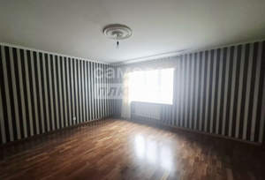 4-к квартира, вторичка, 137м2, 3/5 этаж