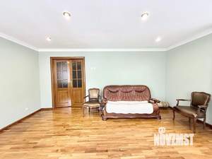 4-к квартира, вторичка, 128м2, 1/2 этаж