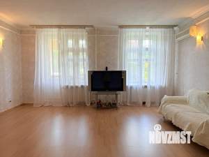 3-к квартира, вторичка, 110м2, 2/5 этаж