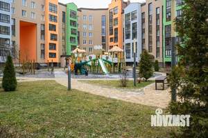 2-к квартира, вторичка, 39м2, 1/6 этаж