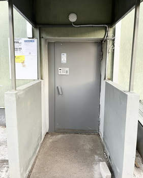 3-к квартира, вторичка, 55м2, 5/5 этаж