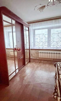 3-к квартира, вторичка, 50м2, 3/5 этаж